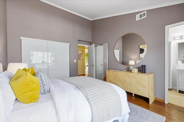 727 Portwalk Place, Redwood City, CA 94065