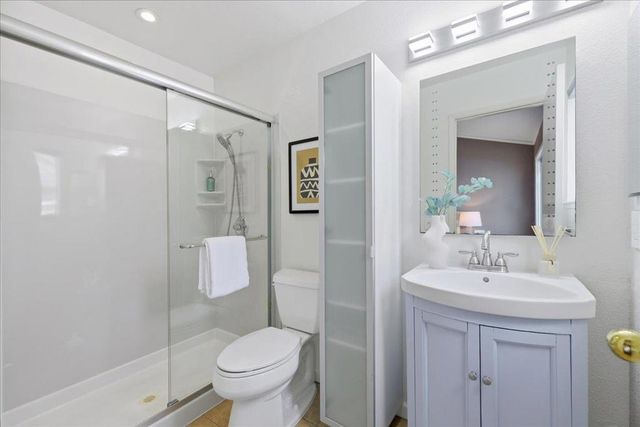 727 Portwalk Place, Redwood City, CA 94065