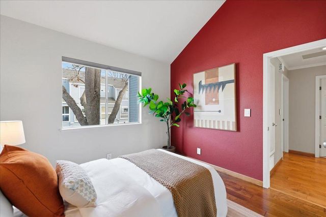 727 Portwalk Place, Redwood City, CA 94065