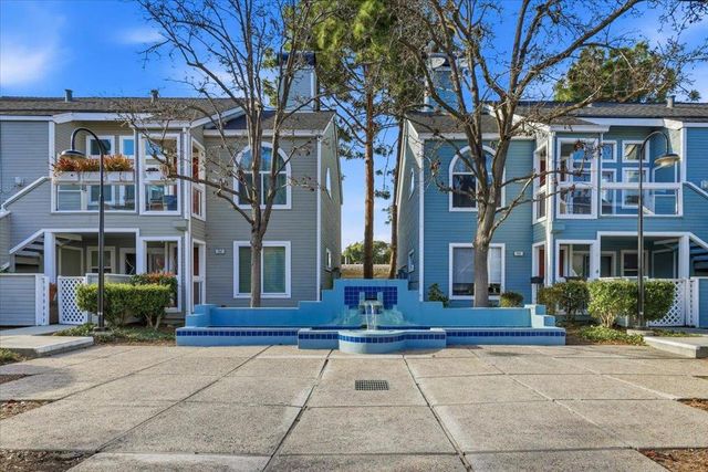 727 Portwalk Place, Redwood City, CA 94065