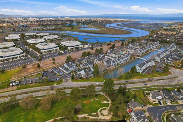 727 Portwalk Place, Redwood City, CA 94065