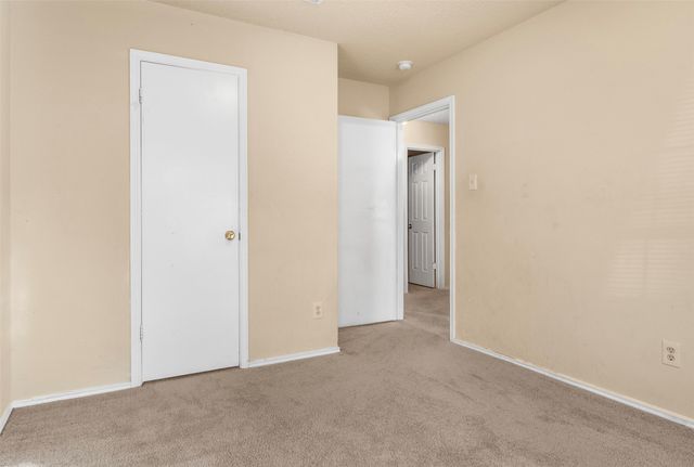 808 Simon Drive, Cedar Hill, TX 75104