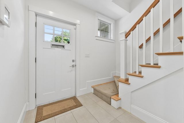 132 Newton St 132, Boston, MA 02135