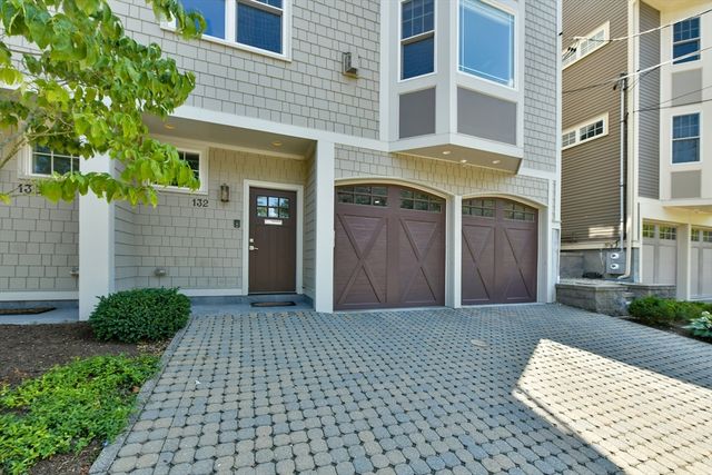 132 Newton St 132, Boston, MA 02135
