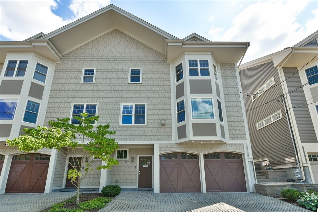132 Newton St 132, Boston, MA 02135