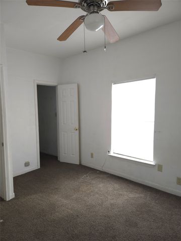 811 Vincent Street, Brownwood, TX 76801