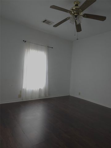 811 Vincent Street, Brownwood, TX 76801