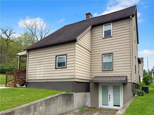 1098 Tenth St, Taylor Twp, PA 16160