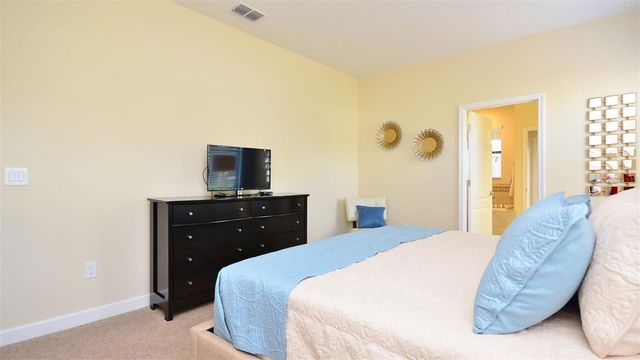 1424 ROLLING FAIRWAY DRIVE, Davenport, FL 33896