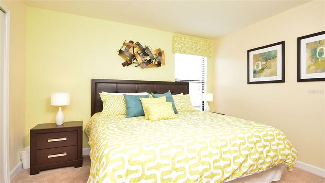 1424 ROLLING FAIRWAY DRIVE, Davenport, FL 33896