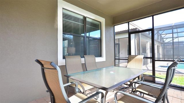 1424 ROLLING FAIRWAY DRIVE, Davenport, FL 33896