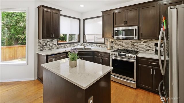 923 183rd Place SE, Bothell, WA 98012