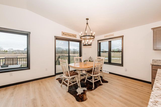 555 Lake Breeze LANE, Random Lake, WI 53075