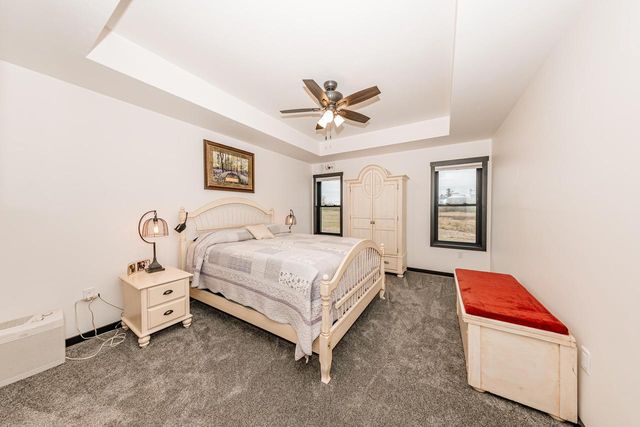 555 Lake Breeze LANE, Random Lake, WI 53075