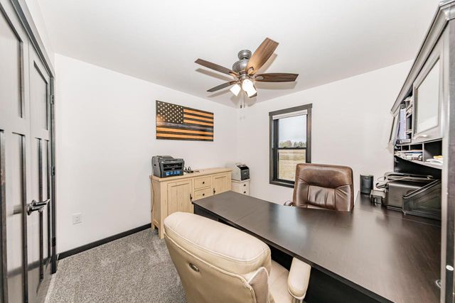 555 Lake Breeze LANE, Random Lake, WI 53075