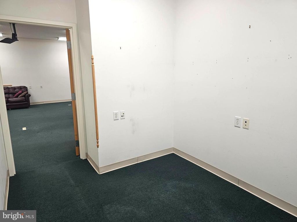 117 VALLEY ST, Cumberland, MD 21502