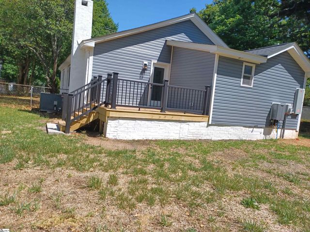 137 Forest Street, Greer, SC 29650