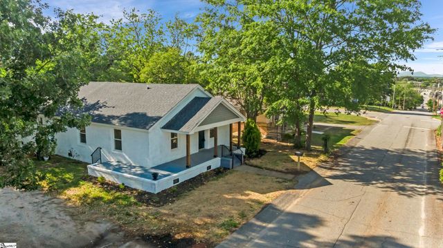 137 Forest Street, Greer, SC 29650