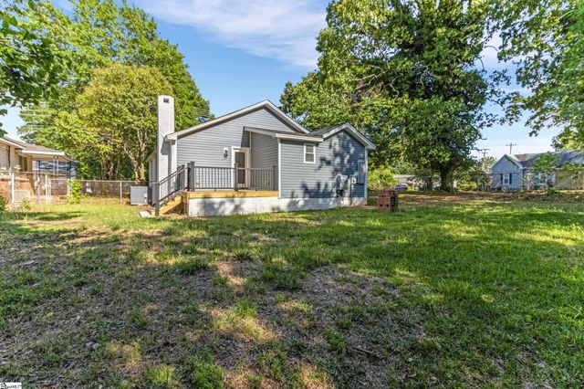 137 Forest Street, Greer, SC 29650