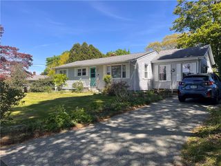 12 Willow Tree Road, Tiverton, RI 02878