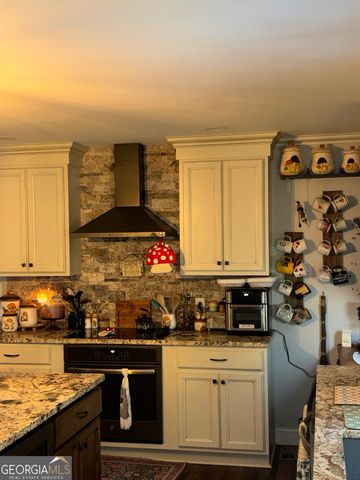 328 Henderson Mill Road, Covington, GA 30014