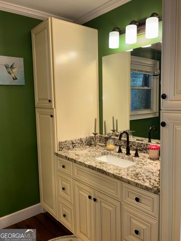 328 Henderson Mill Road, Covington, GA 30014
