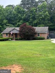 328 Henderson Mill Road, Covington, GA 30014