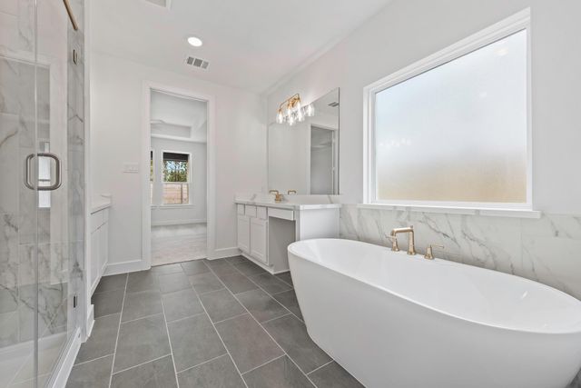 15819 Swan Lake Lane, Conroe, TX 77302