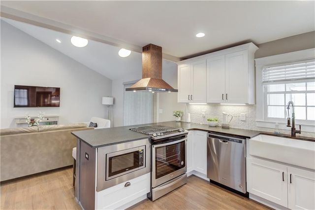 223 Fowler NE Circle, Marietta, GA 30060