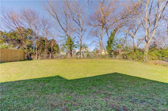 223 Fowler NE Circle, Marietta, GA 30060