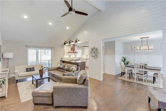 223 Fowler NE Circle, Marietta, GA 30060