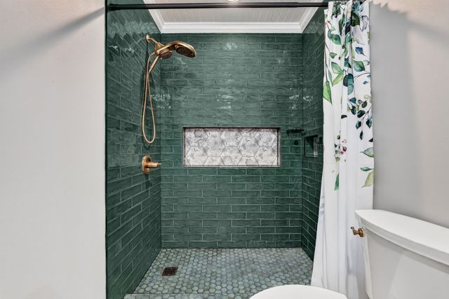 1882 Wellsbrook Dr, Fayetteville, TN 37334