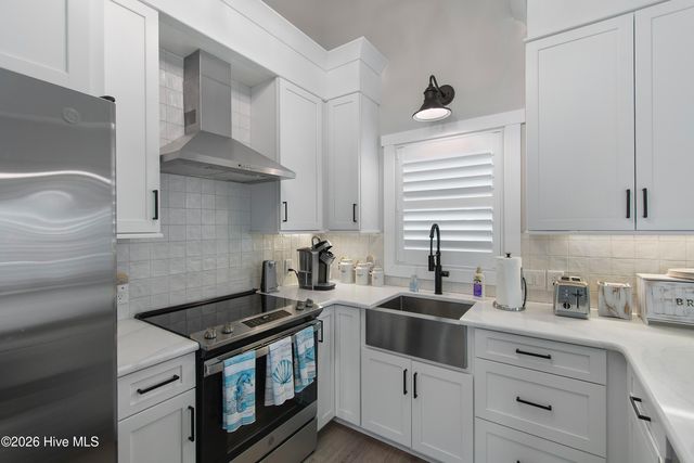 1707 E Main Street, Sunset Beach, NC 28468