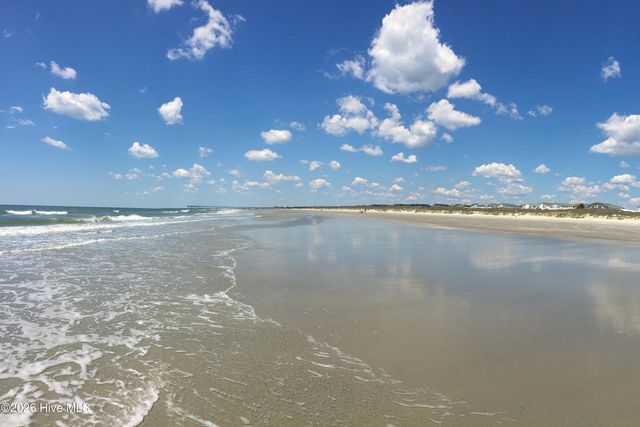 1707 E Main Street, Sunset Beach, NC 28468