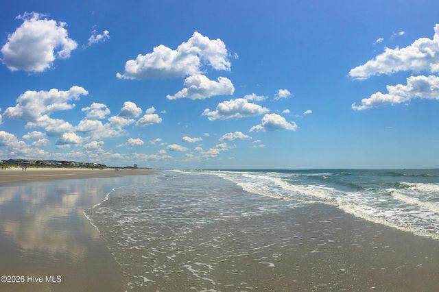 1707 E Main Street, Sunset Beach, NC 28468