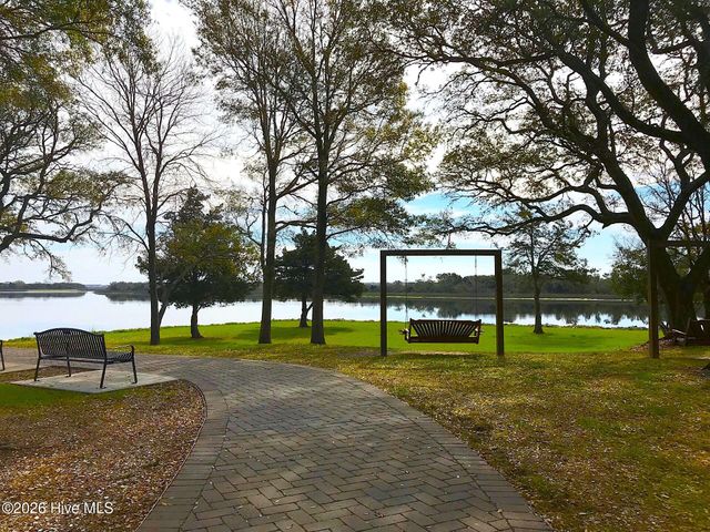 1707 E Main Street, Sunset Beach, NC 28468