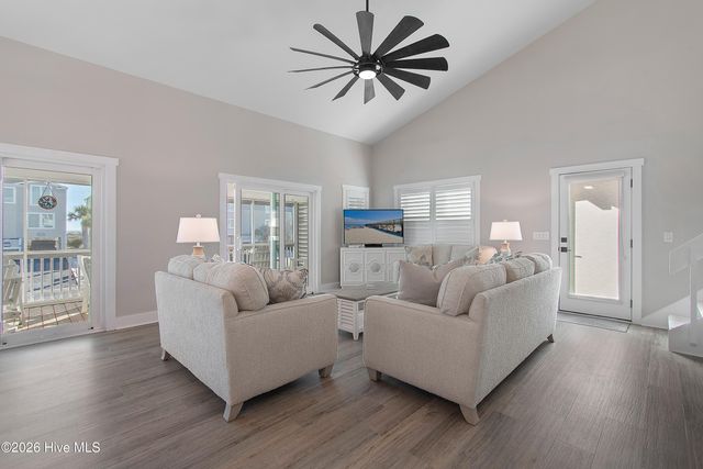 1707 E Main Street, Sunset Beach, NC 28468