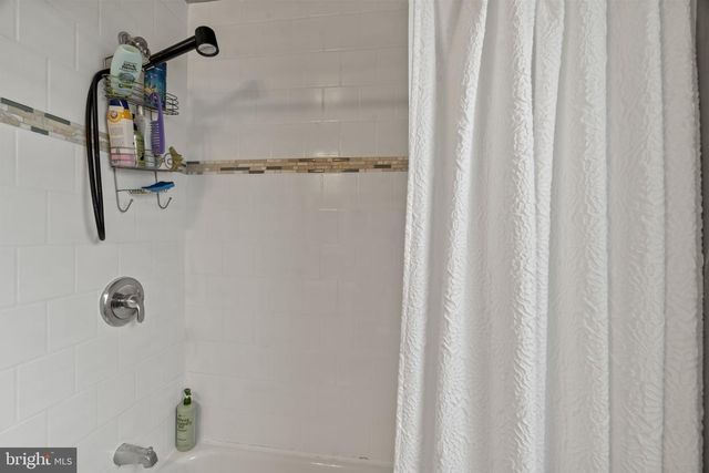 1 WEBSTER AVE, Cherry Hill, NJ 08002