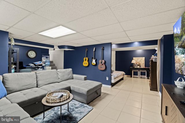 1 WEBSTER AVE, Cherry Hill, NJ 08002