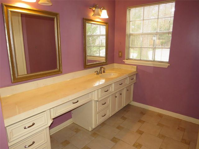 3310 Little Bear Drive, Houston, TX 77339