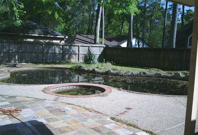 3310 Little Bear Drive, Houston, TX 77339