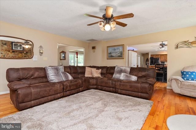 6420 MEADOWLARK DR, Dunkirk, MD 20754
