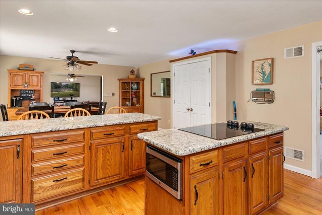 6420 MEADOWLARK DR, Dunkirk, MD 20754