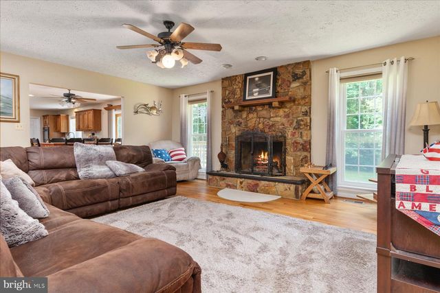 6420 MEADOWLARK DR, Dunkirk, MD 20754