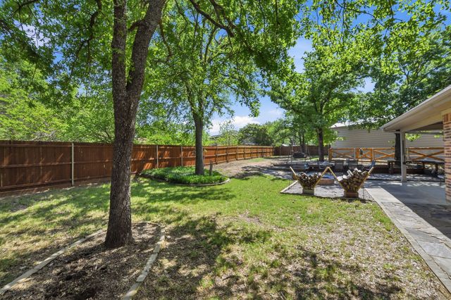 505 HIGHLAND, Oak Point, TX 75068