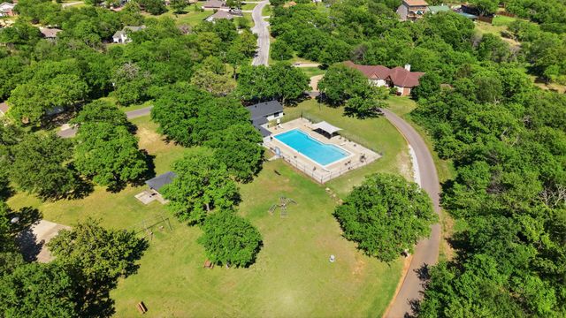 505 HIGHLAND, Oak Point, TX 75068