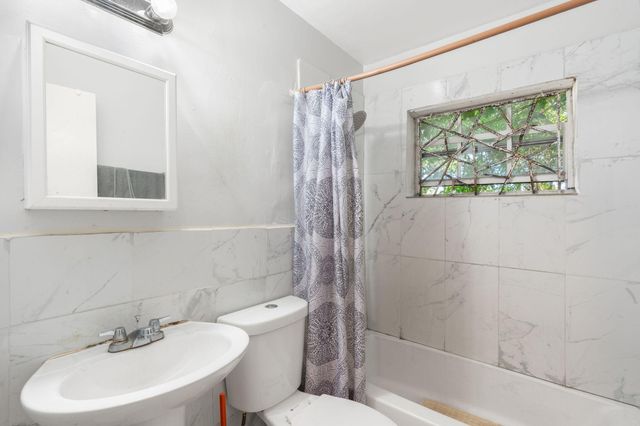 1261 NW 172nd Street, Miami Gardens, FL 33169