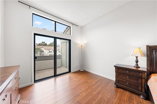 18 Town And Country, Pomona, CA 91766