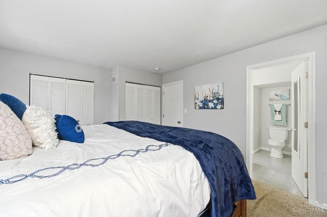 287 Bedford Glen Lane, Springdale, OH 45246