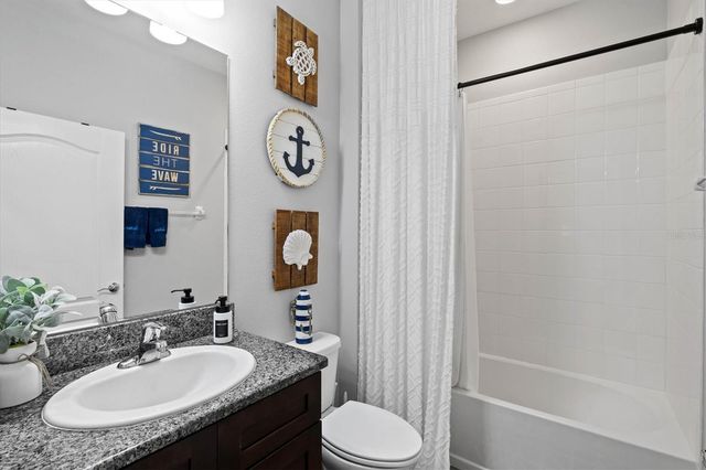 13905 WOODBRIDGE TERRACE, Bradenton, FL 34211